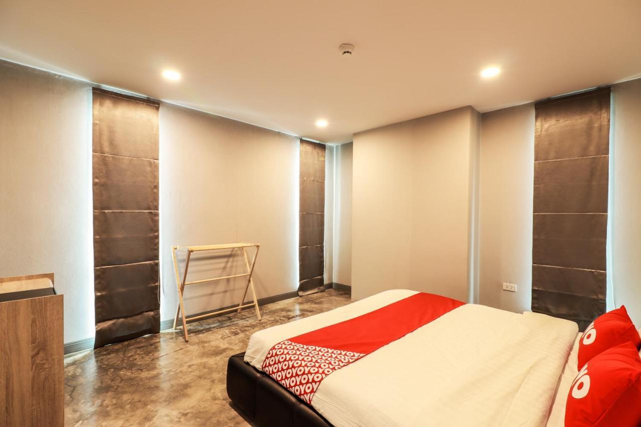 Oyo 150 3Q Chiangmai Residence Chiang Mai Extérieur photo